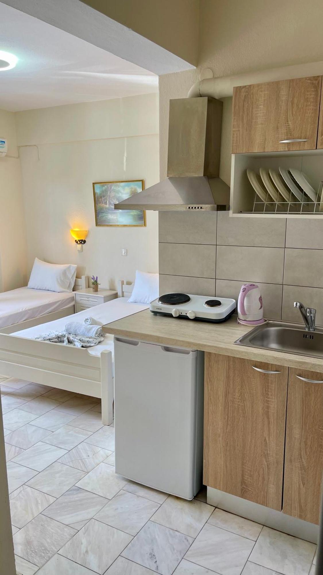 Velonis Apartments Лептокарія Екстер'єр фото