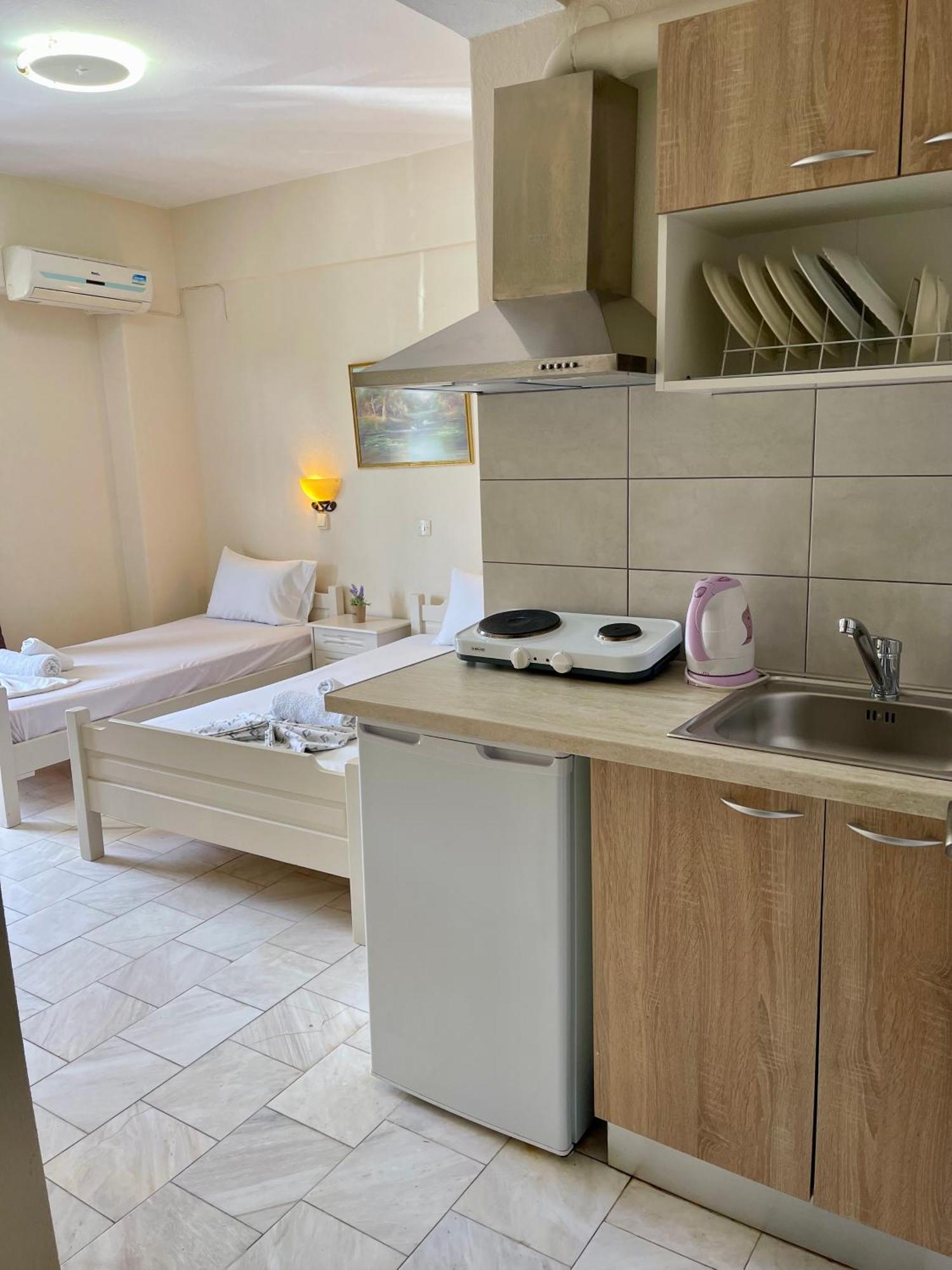 Velonis Apartments Лептокарія Екстер'єр фото